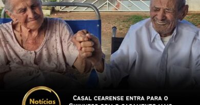 Manoel Angelim Dino, de 105 anos, e Maria de Souza Dino, de 101, foram reconhecidos pelo Guinness World Records como o casal com o casamento mais longevo do mundo.